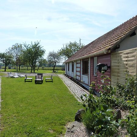Вилла La Martellerie Berville-sur-Seine Экстерьер фото